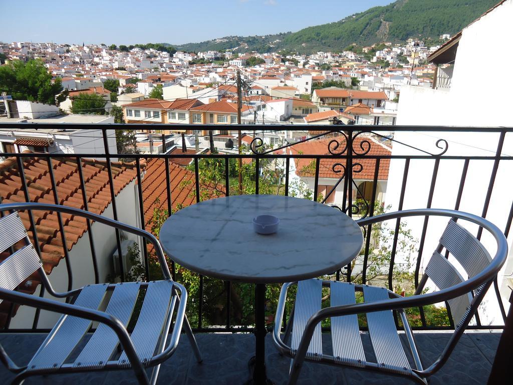 Pension Margarita Skiathos Chora Extérieur photo