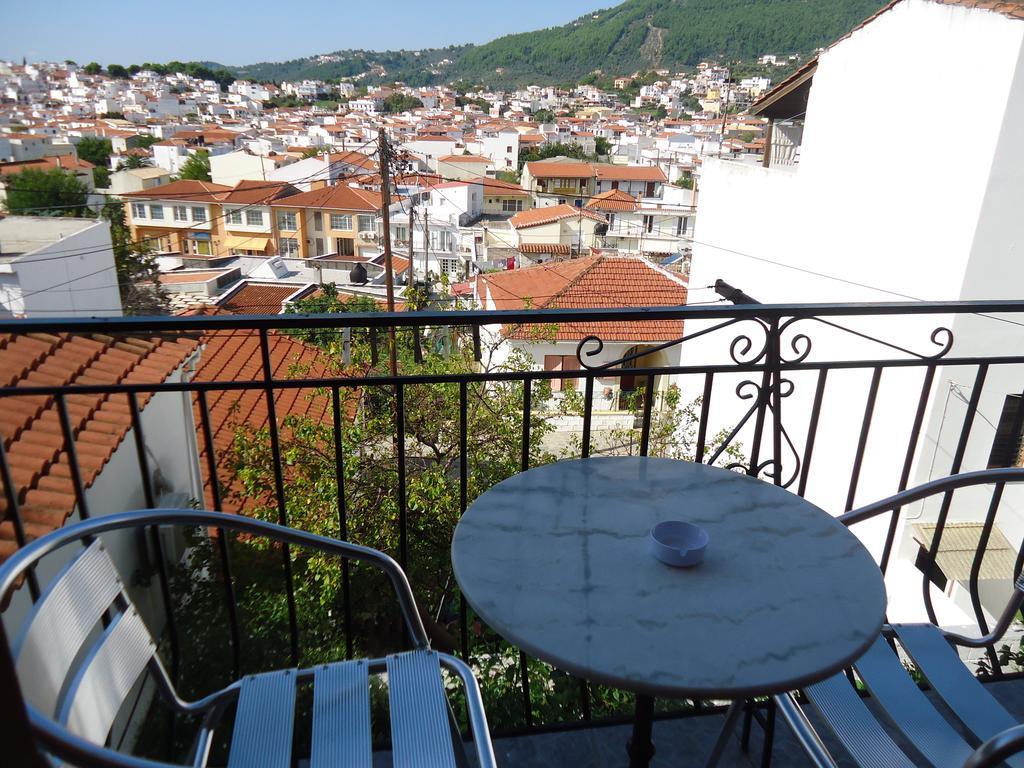 Pension Margarita Skiathos Chora Extérieur photo