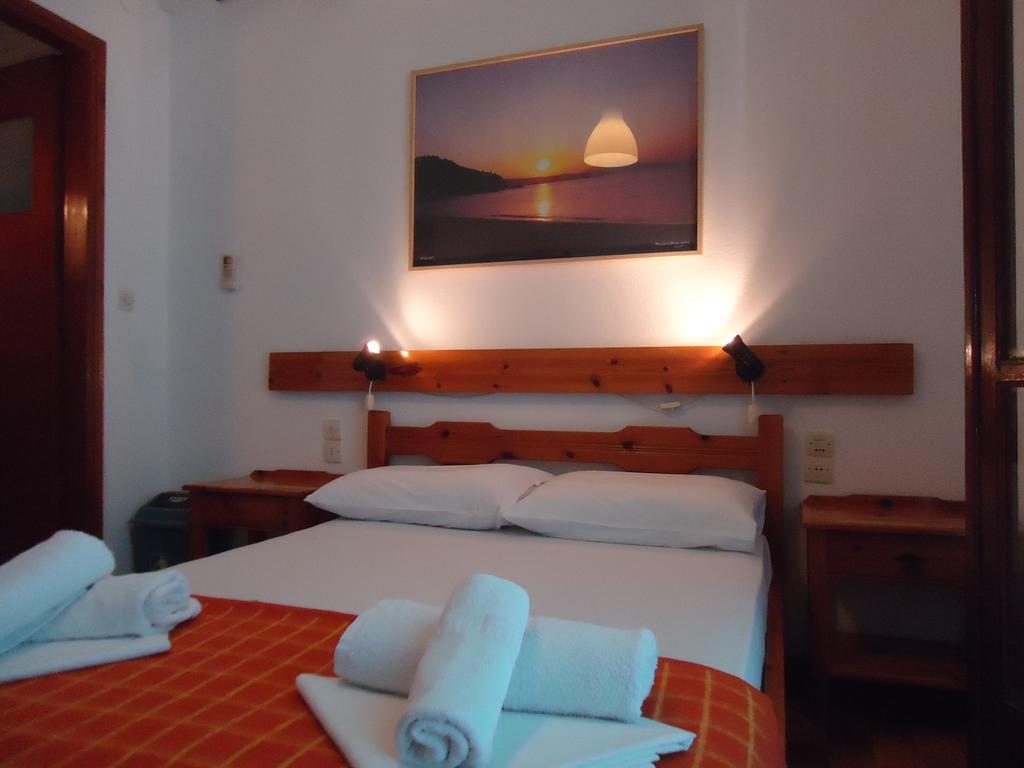 Pension Margarita Skiathos Chora Extérieur photo